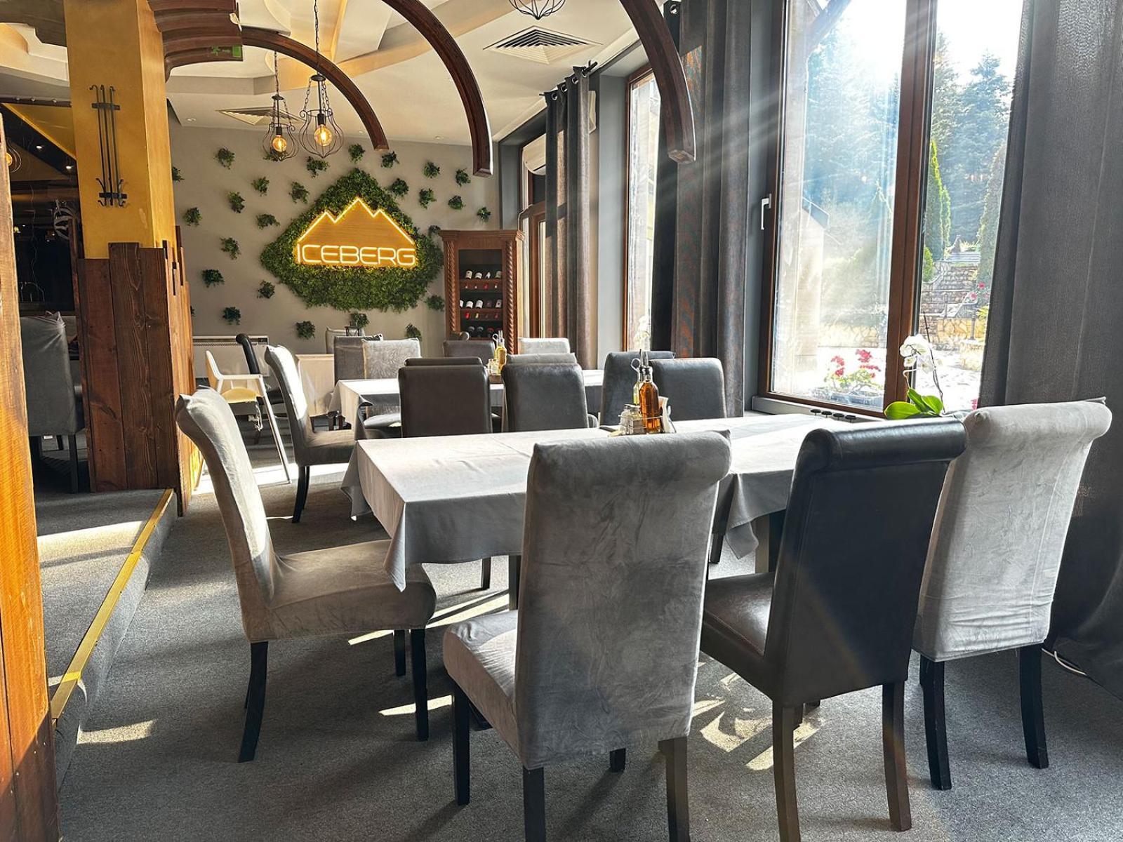 Iceberg Apartment 50 بوروفتس المظهر الخارجي الصورة